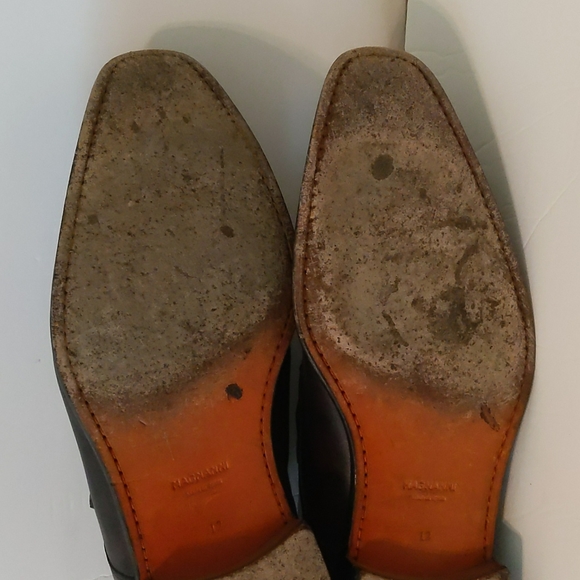 Magnanni Men's distressed black dress shoes - Picture 10 of 11